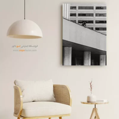 تابلو بتن و معماری - تنها روی پل – تابلو سیاه و سفید - اسپو دکور