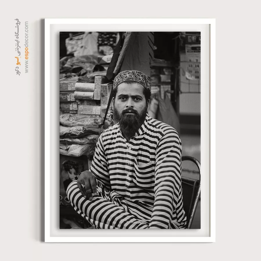 تابلو پرتره مرد سیاه و سفید - شاهراههای افقی – تابلو سیاه و سفید - اسپو دکور