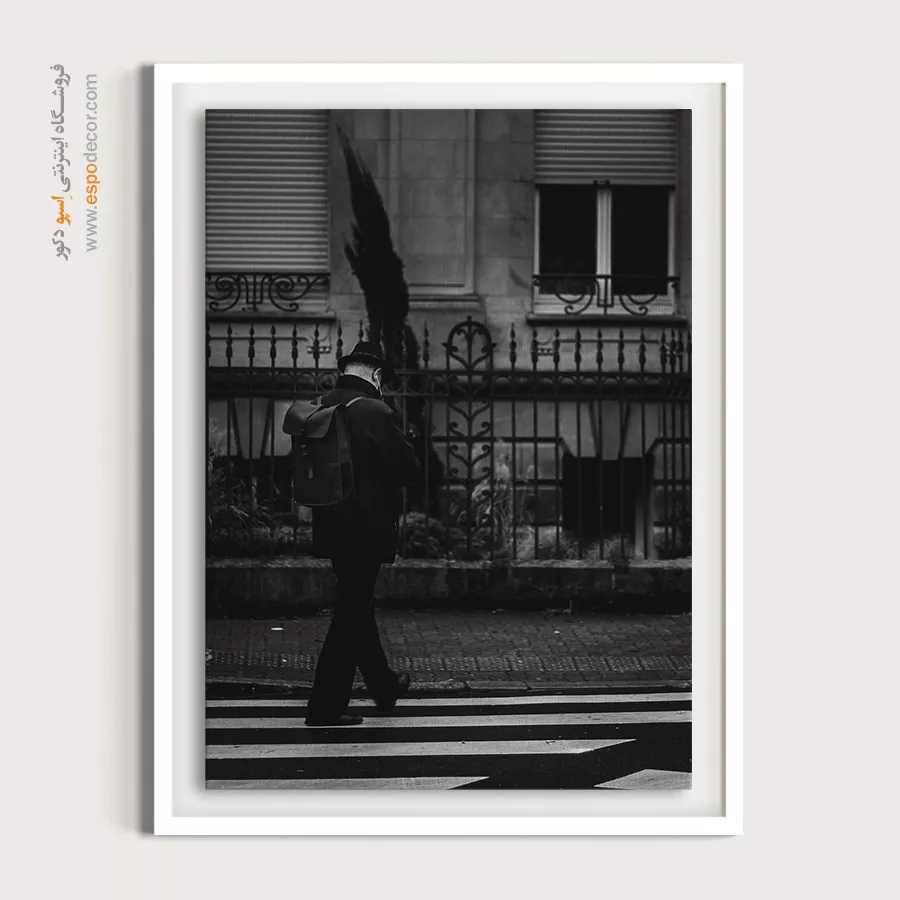 تابلو هنری معماری شهری - مسافر گمنام – تابلو سیاه و سفید - اسپو دکور