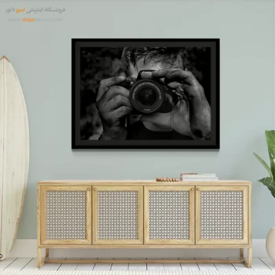 تابلو سیاه و سفید برای اتاق خواب - چشمان عکاس – تابلو سیاه و سفید - اسپو دکور
