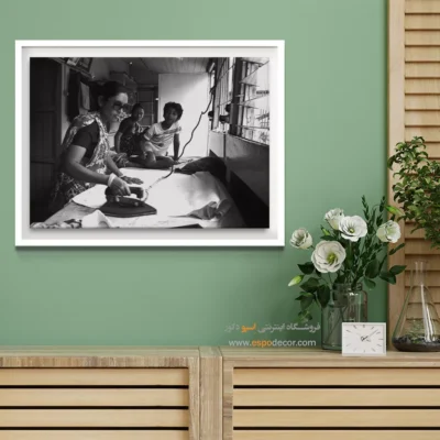 تابلو سیاه و سفید مستند - روشنی پنجره – تابلو سیاه و سفید - اسپو دکور