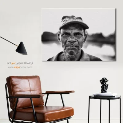 تابلو پرتره مرد مسن سیاه و سفید - چشم‌ها داستان می‌گویند – تابلو سیاه و سفید - اسپو دکور
