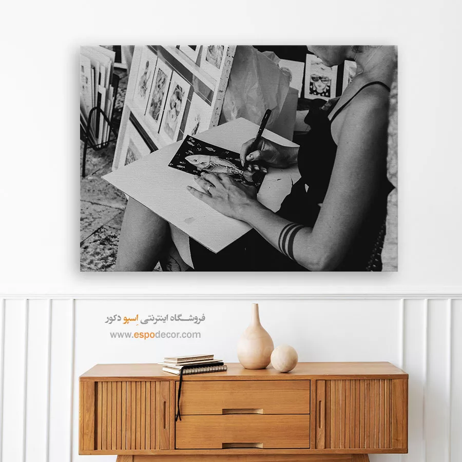 تابلو بوم مینیمال لوکس - تمرکز هنرمند – تابلو سیاه و سفید - اسپو دکور