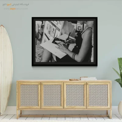 تابلو بوم مینیمال لوکس - تمرکز هنرمند – تابلو سیاه و سفید - اسپو دکور