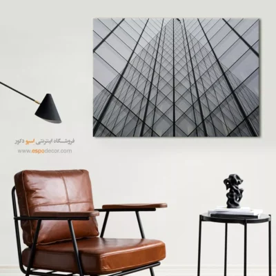 دکوراسیون دفتر کار مدرن - هرم شیشهای – تابلو سیاه و سفید - اسپو دکور