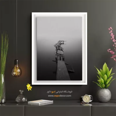 تابلو منظره مه‌آلود و مینیمال - سکوت دریاچه – تابلو سیاه و سفید - اسپو دکور