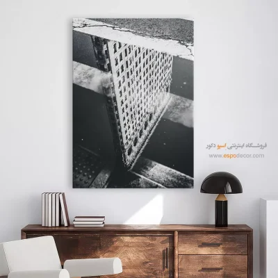 تابلو مینیمال نیویورک - برج در آب – تابلو سیاه و سفید - اسپو دکور