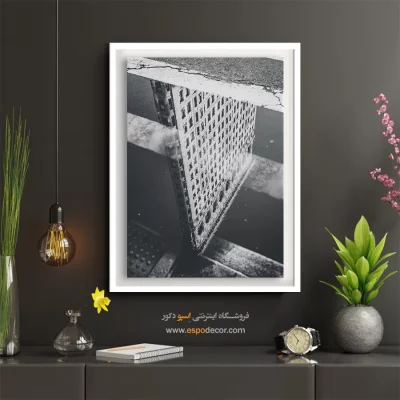 تابلو مینیمال نیویورک - برج در آب – تابلو سیاه و سفید - اسپو دکور