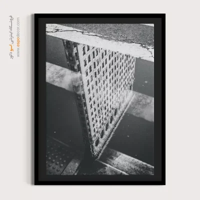تابلو مینیمال نیویورک - برج در آب – تابلو سیاه و سفید - اسپو دکور
