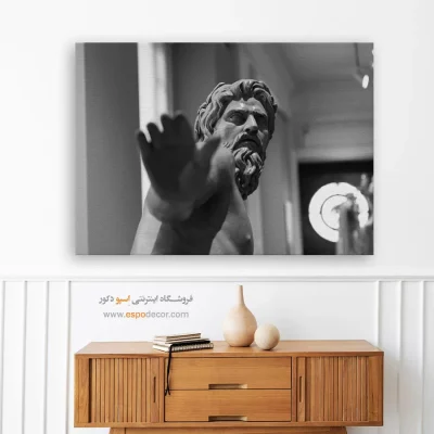 دست فرمانروایی – تابلو سیاه و سفید - تابلو اسطوره‌ای سیاه سفید - اسپو دکور