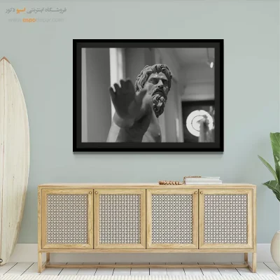 دست فرمانروایی – تابلو سیاه و سفید - تابلو اسطوره‌ای سیاه سفید - اسپو دکور