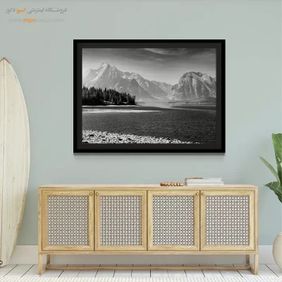 تابلو منظرهی کوه و دریاچه سیاه و سفید - دریاچه – تابلو سیاه و سفید - اسپو دکور