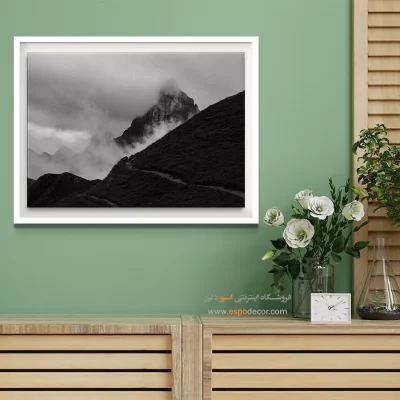 تابلو منظره کوهستانی سیاه و سفید - قلهی پنهان – تابلو سیاه و سفید - اسپو دکور