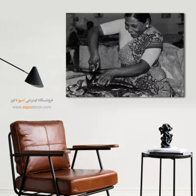 قیمت تابلو بوم سیاه و سفید جدید - لبخند ماهی‌فروش – تابلو سیاه و سفید - اسپو دکور