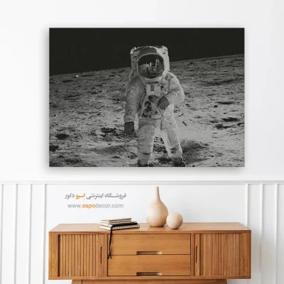 نخستین قدم – تابلو سیاه و سفید - تابلو فضانورد - اسپو دکور