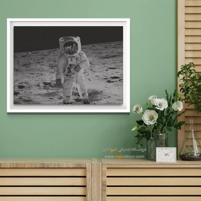 نخستین قدم – تابلو سیاه و سفید - تابلو فضانورد - اسپو دکور