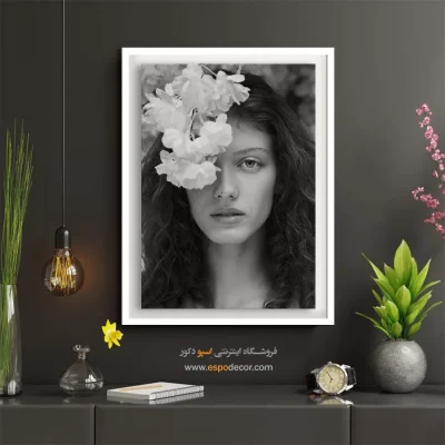 خرید تابلو صورت خاص برای نشیمن - نگاه مینیاتوری – تابلو چهره - اسپو دکور