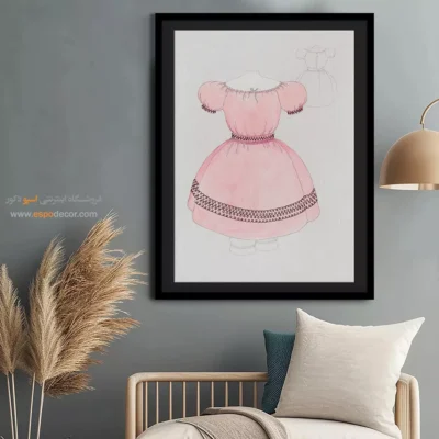 تابلو مانکن زن کلاسیک برای سالن زیبایی - لباس صورتی – تابلو فشن - اسپو دکور