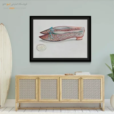 تابلو لباس کلاسیک برای فضاهای شیک - کفش الا ژوزفین – تابلو فشن - اسپو دکور