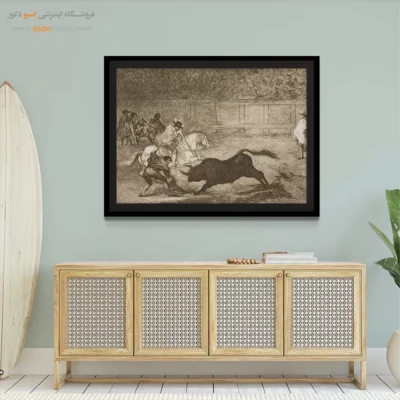 یک سوارکار اسپانیایی با کمک دونده‌هایش نیزه‌های کوتاه را می‌شکند – تابلو نقاشی فرانسیسکو گویا - اسپو دکور